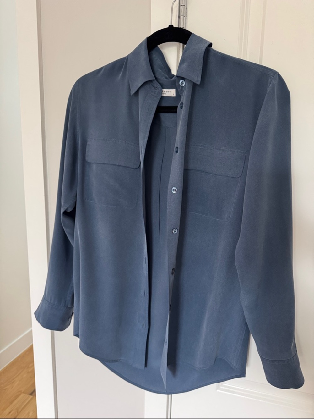 100% silk button down barely worn